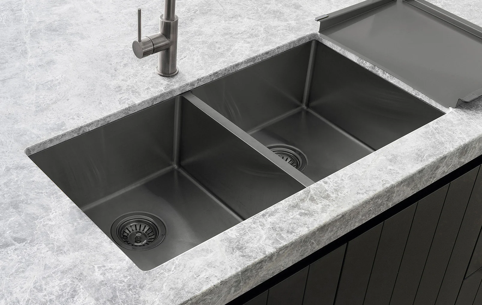 Lavello Dish Draining Tray - PVD Gunmetal Black - Image 5