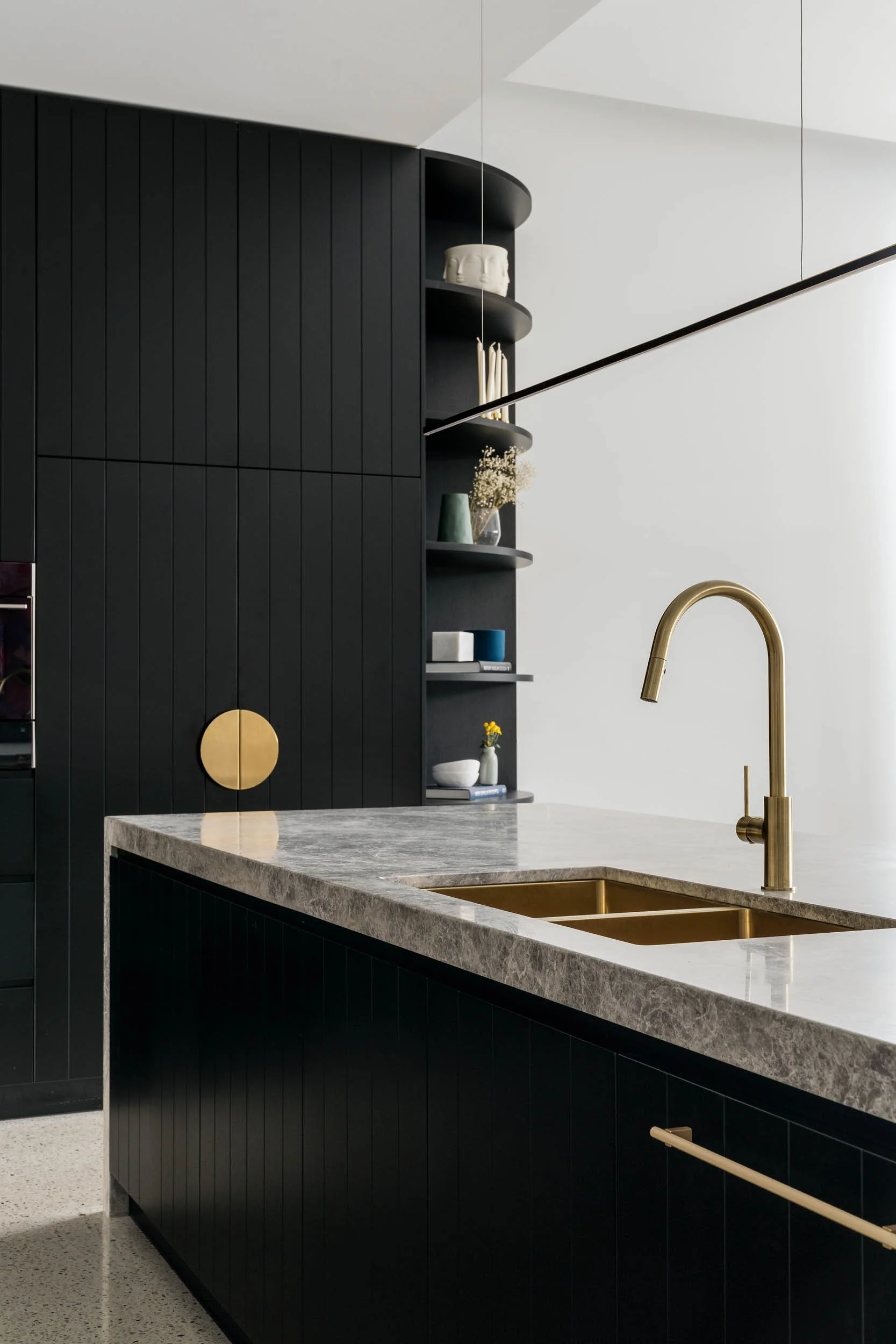 Round Piccola Pull Out Kitchen Mixer Tap - PVD Tiger Bronze - Image 6