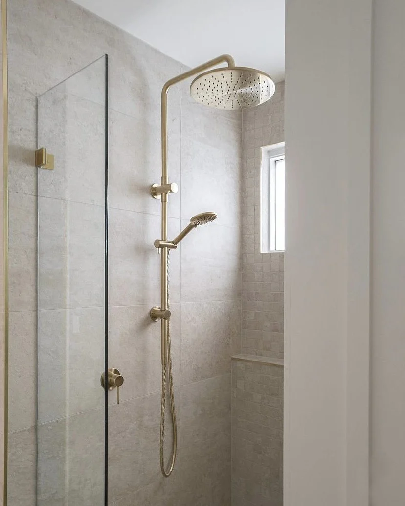 Round Combination Shower Rail 300mm Rose, Three Function Hand Shower - PVD Tiger Bronze - Image 5