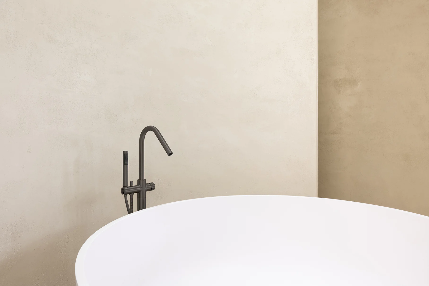 Round Pinless Freestanding Bath Spout and Hand Shower - Shadow Gunmetal - Image 5