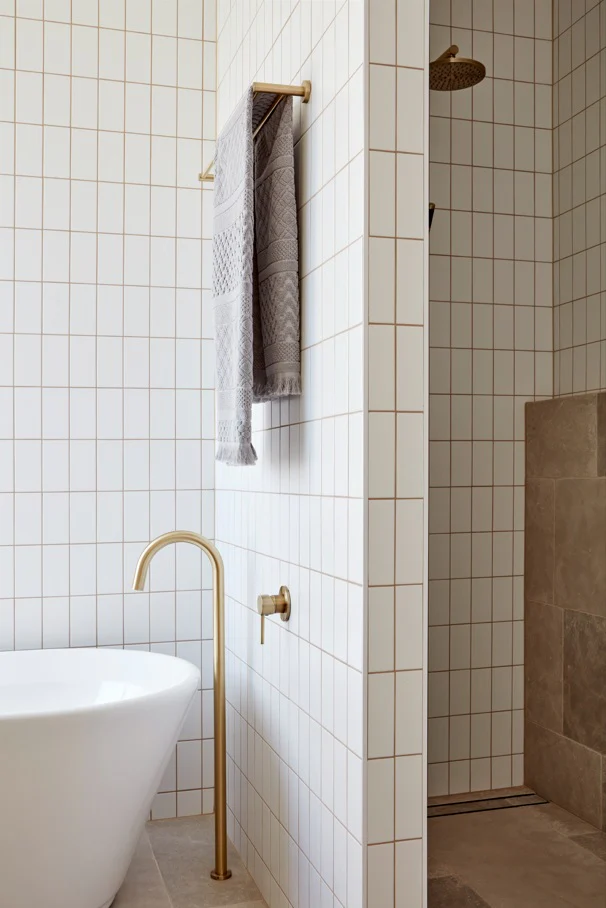 Round Wall Mixer Trim Kit (In-wall Body Not Included) - PVD Tiger Bronze - Image 6