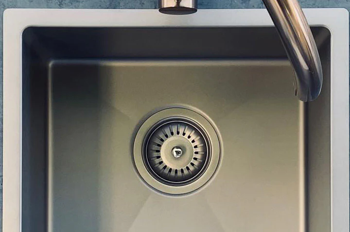 Lavello Sink Strainer and Waste Plug Basket with Stopper - PVD Brushed Nickel - Image 3