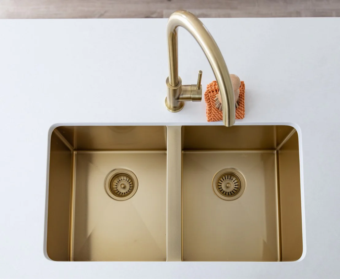 Lavello Sink Strainer and Waste Plug Basket with Stopper - Brushed Bronze Gold - Image 4