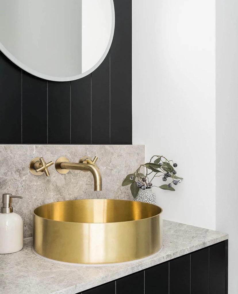 Lavello Round Steel Bathroom Basin 380 x 110 - PVD Tiger Bronze - Image 4